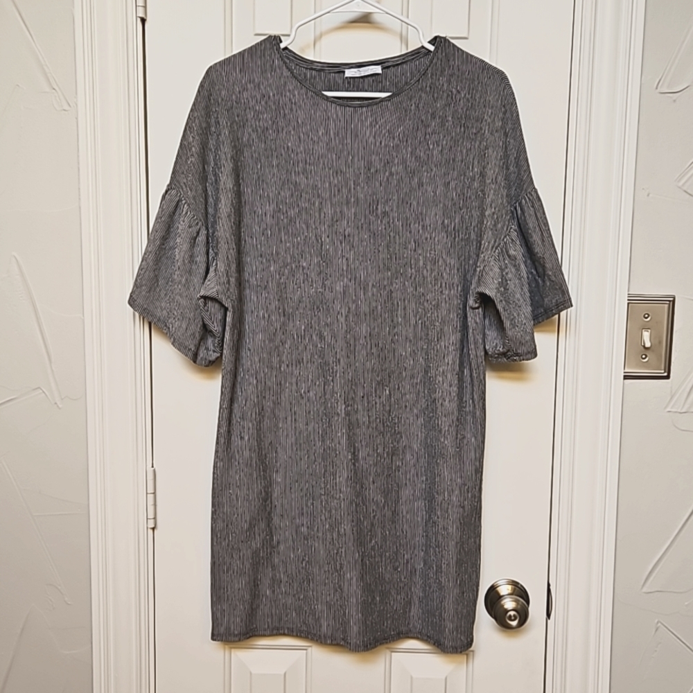 Zara Black & White Striped Knit Ruffle Sleeve Dress Size S